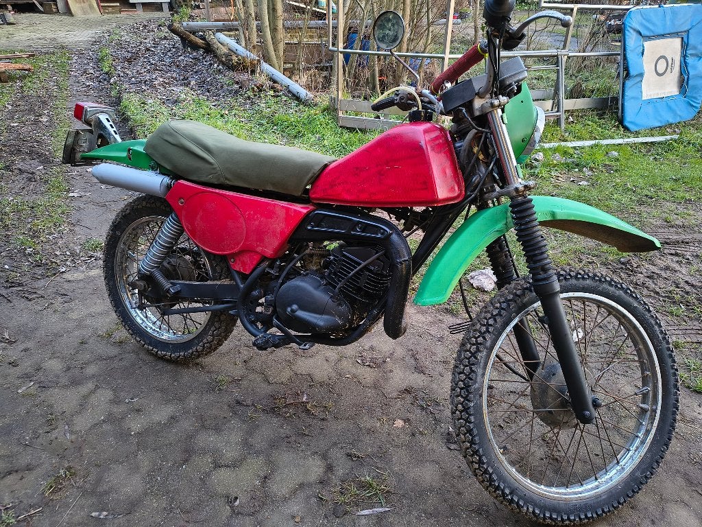 Suzuki ts250er 2 takt 1979 oldtimer onderdelen, Motoren, Ophalen, Gebruikt