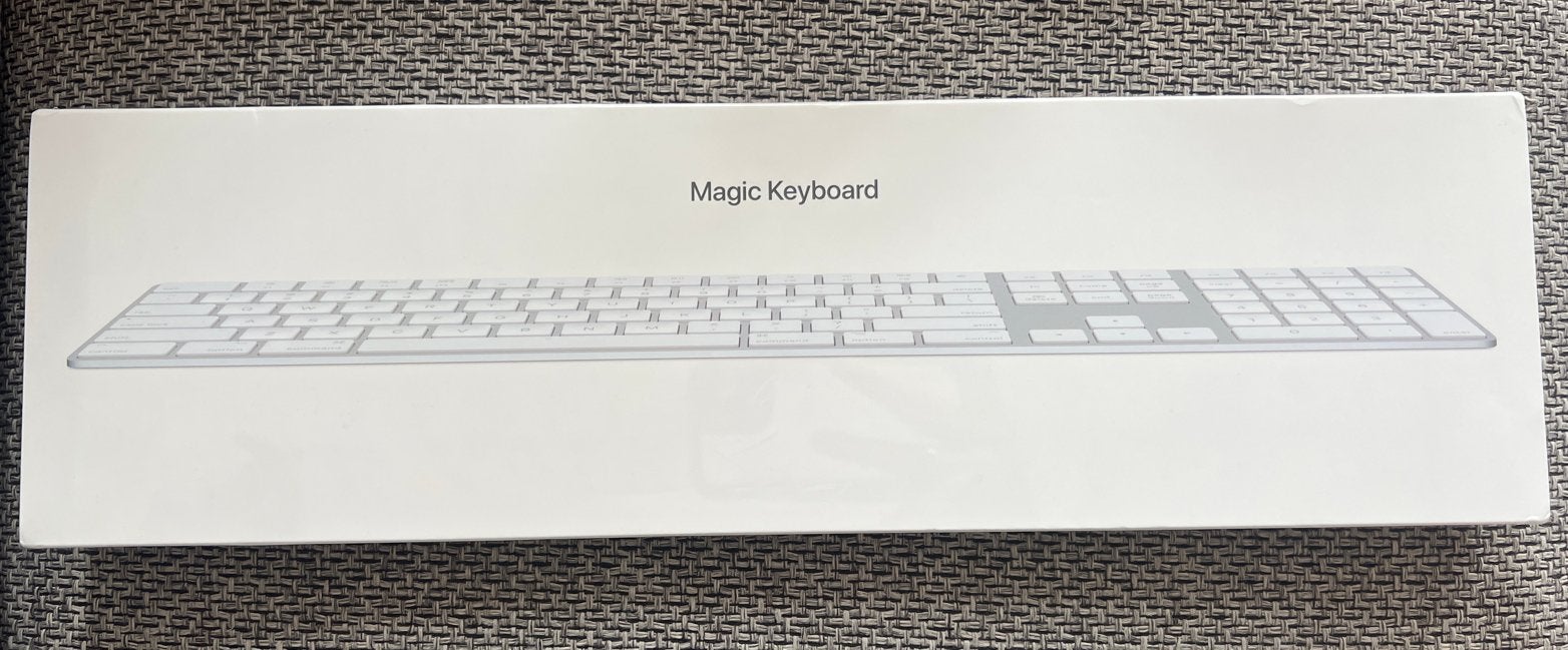 Apple Magic Keyboard met numeriek toetsenblok, Computers en Software, Toetsenborden, Nieuw, Ophalen of Verzenden, Draadloos, Qwerty