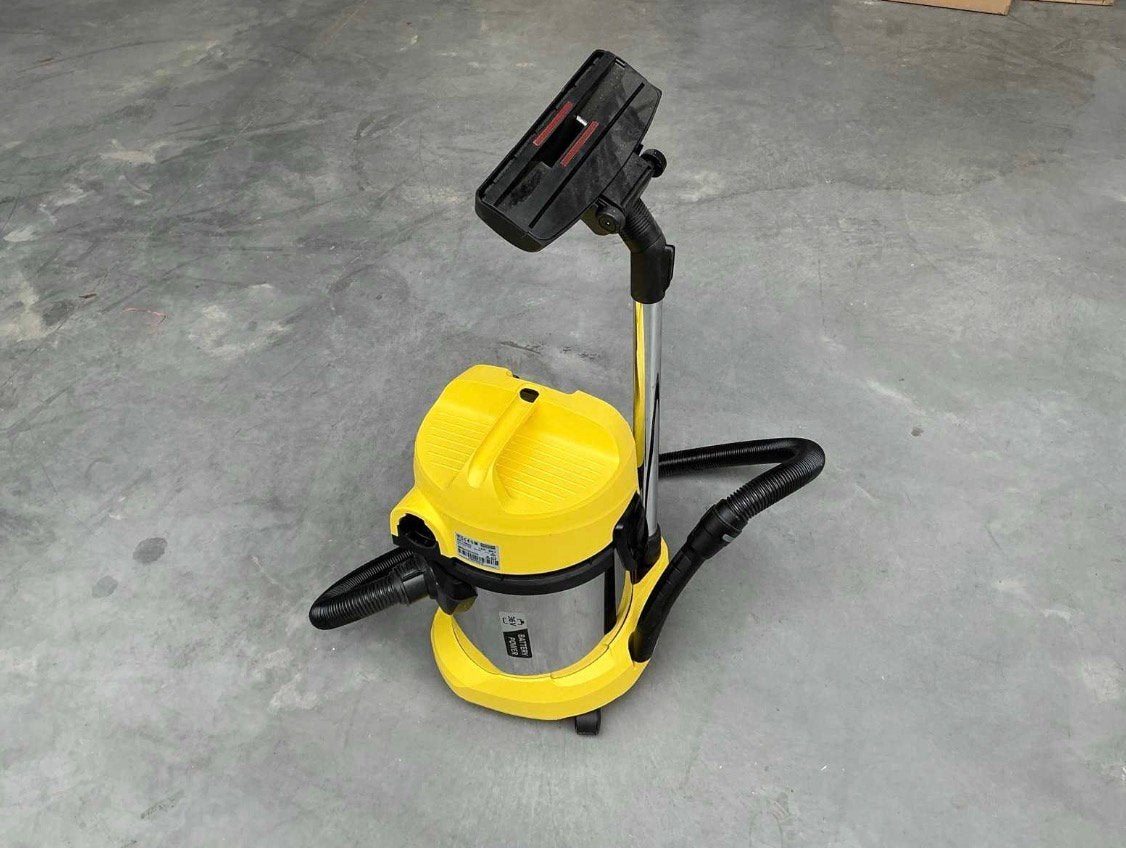 Karcher WD3 alleszuiger / waterstofzuiger 36V excl accu, Ophalen, Zo goed als nieuw