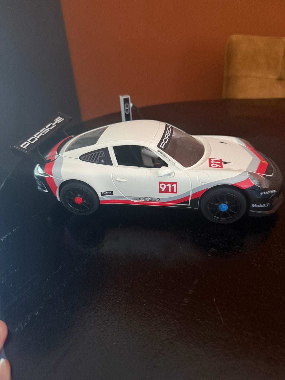 Playmobil Porsche met benzinepomp en lichten, Ophalen of Verzenden, Zo goed als nieuw