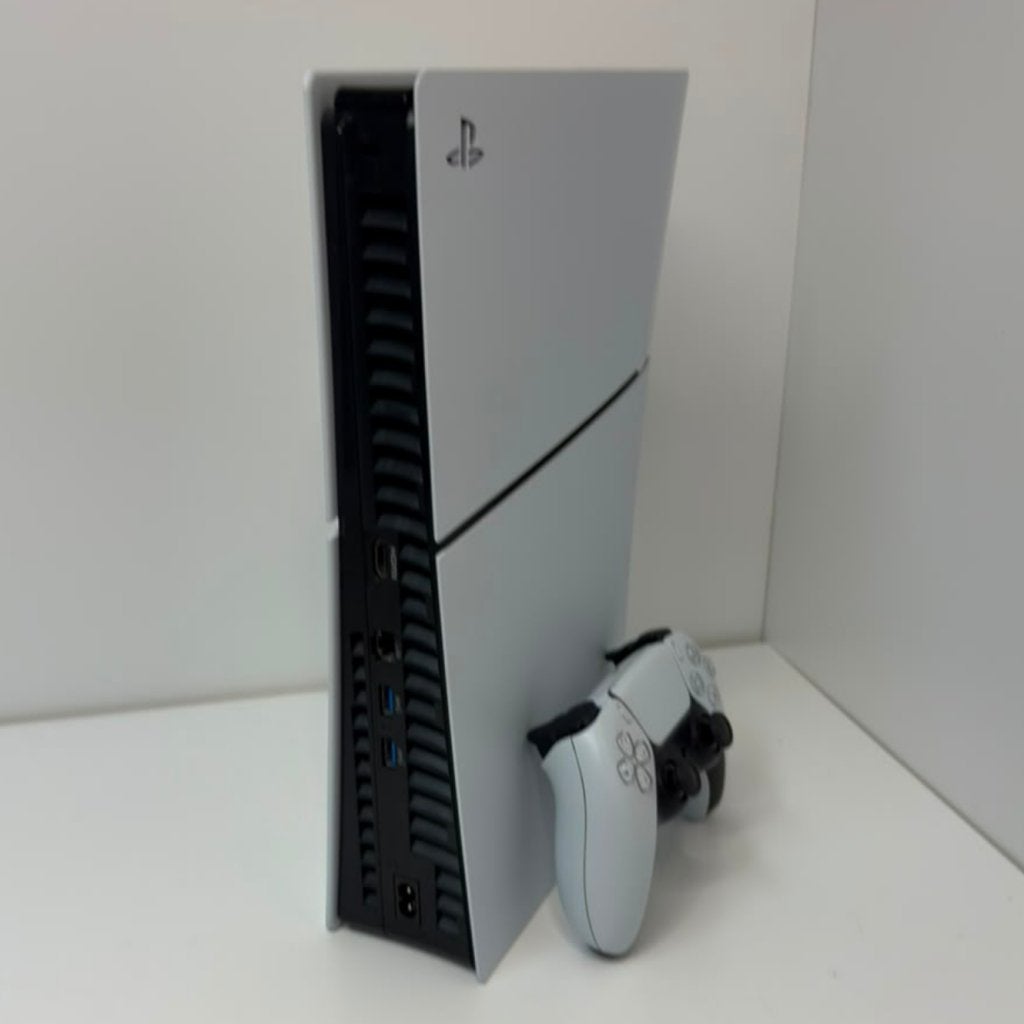 Sony Playstation 5 Slim Disc + controller | Nette staat, Sony, Zo goed als nieuw, Support@sony.com, 1-7-1 Konan, Minato-ku
Tokyo 108-0075
Japan