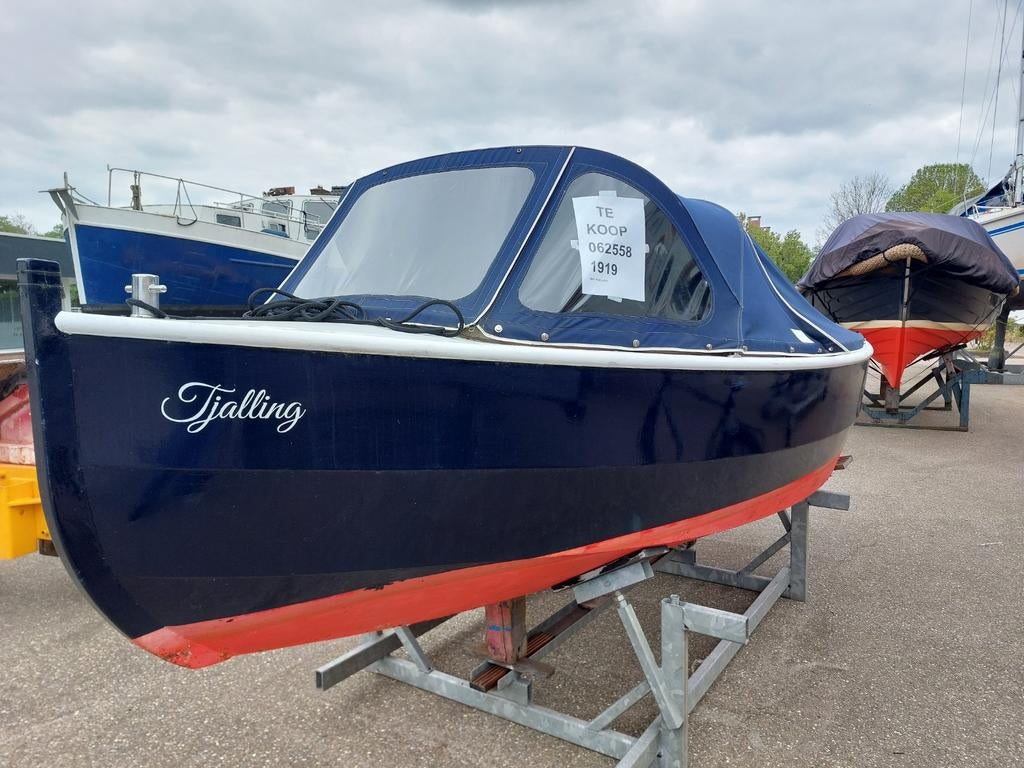 In prijs verlaagd! Mooi gelijnde stalen boot 5 meter., Watersport en Boten, Sloepen, Ophalen, Gebruikt, Staal, Binnenboordmotor