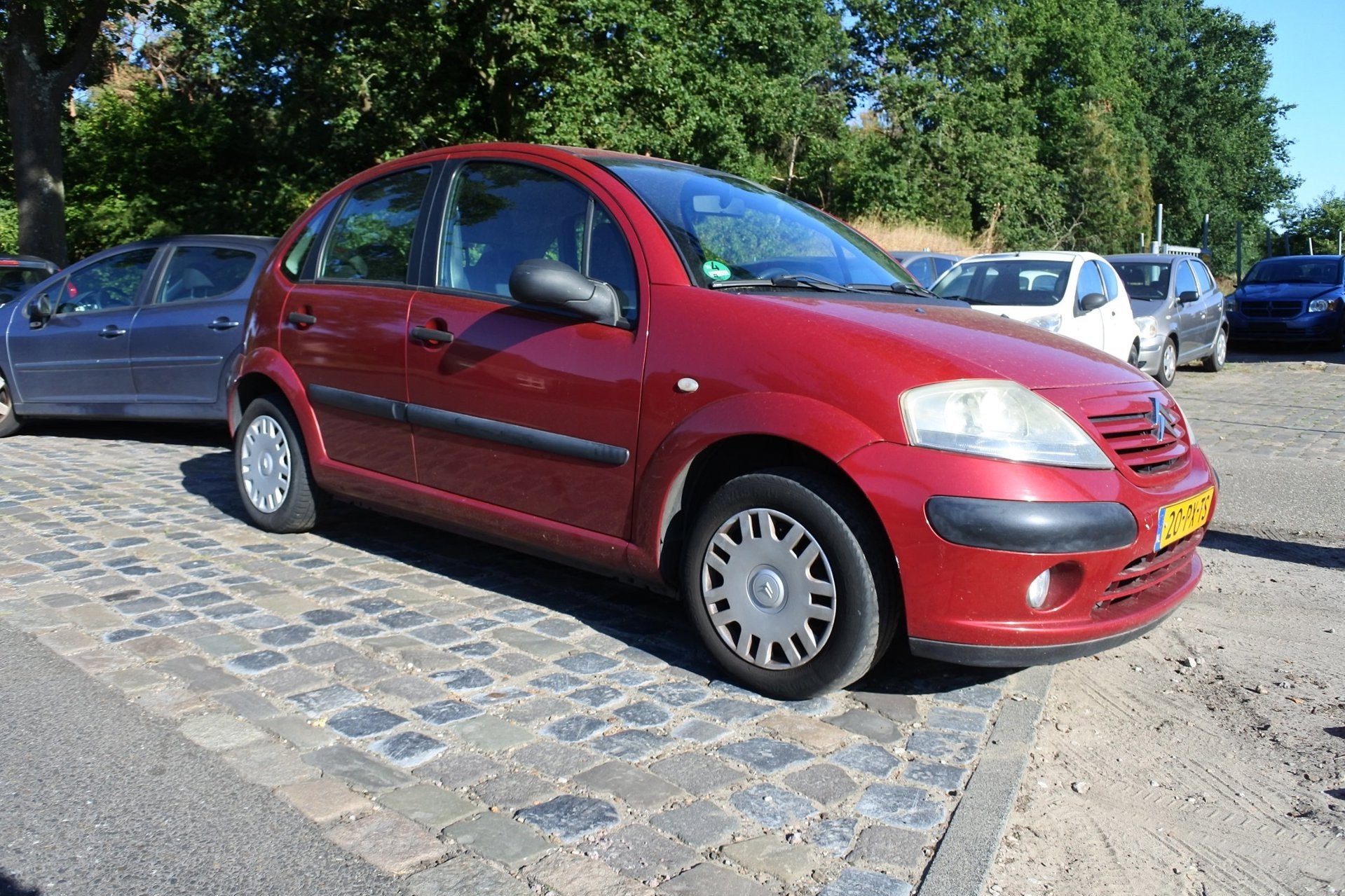 Citroen C3 1.4i Différence 5 drs airco nw apk 17-8-2027 233, Voorwielaandrijving, Metallic lak, Stof, Origineel Nederlands