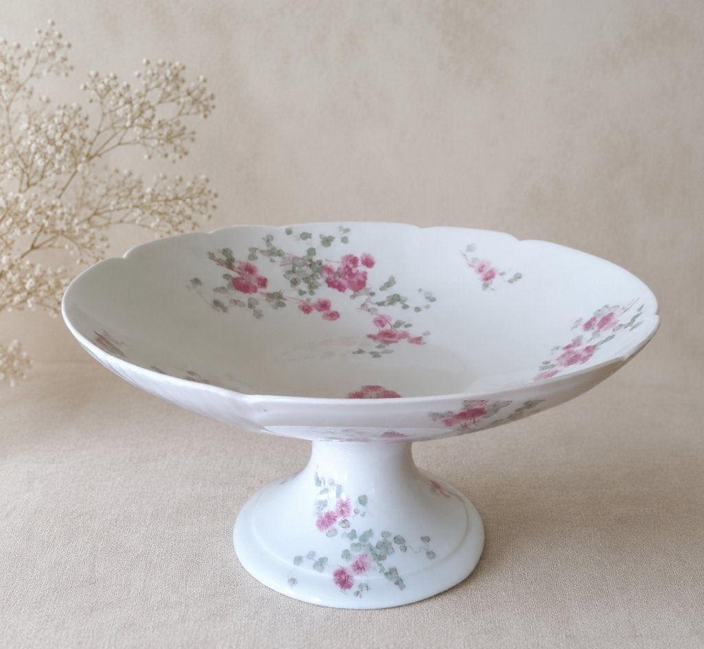 Antieke Limoges schaal op voet met bloemendecor, Ophalen of Verzenden