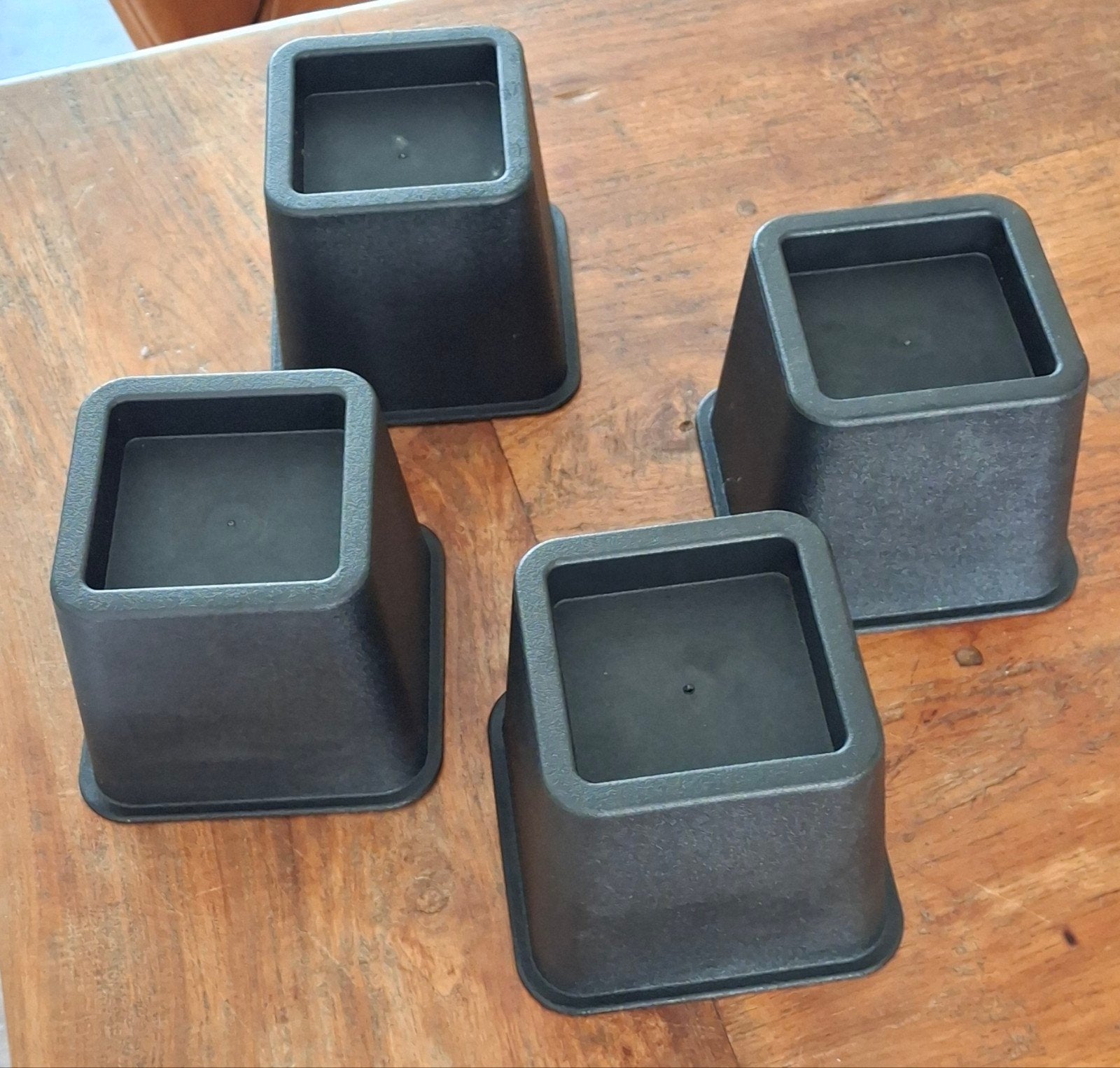 Zo goed als nieuwe bed- of tafelverhogers (4 stuks), Ophalen of Verzenden