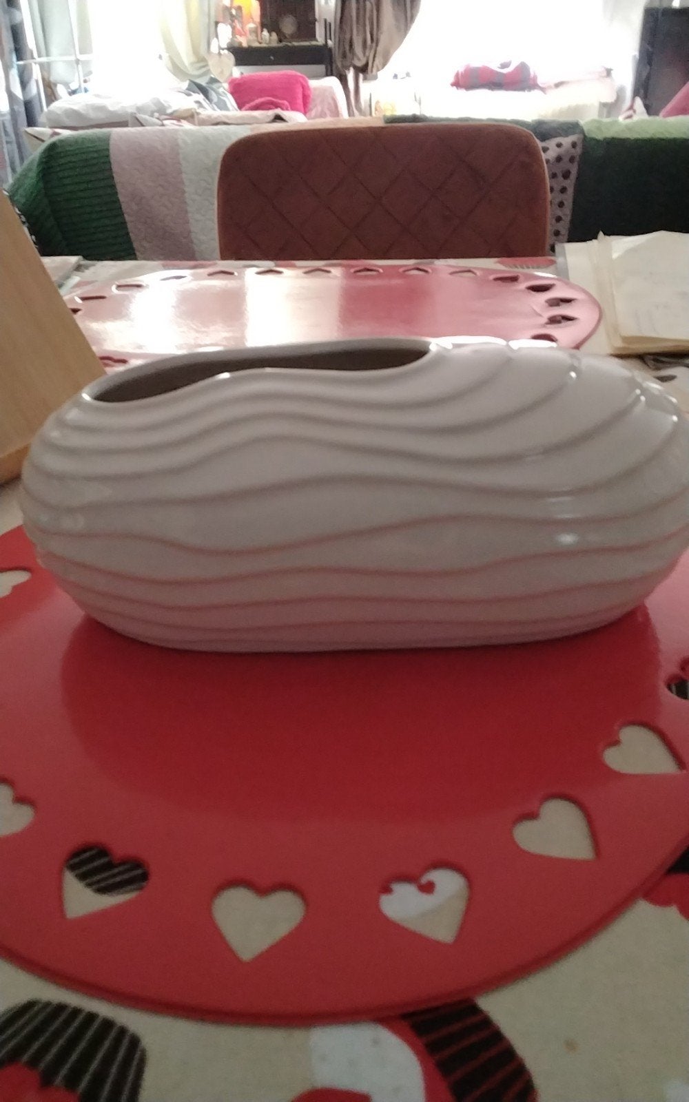 Witte keramische Vaas met uniek golvend design Celine de Lys, Ophalen of Verzenden