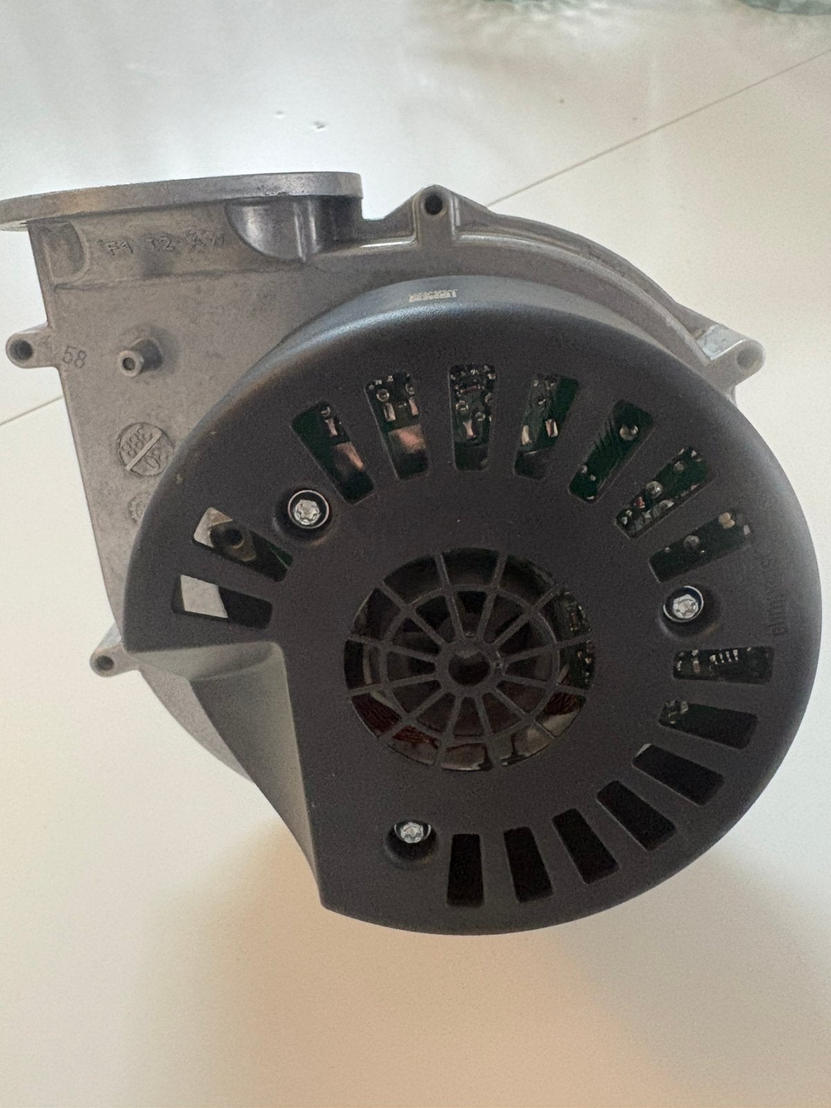 Remeha Avanta 28C Ventilator – Origineel, Minder dan 20 liter, Ophalen of Verzenden, Gebruikt, Onderdeel