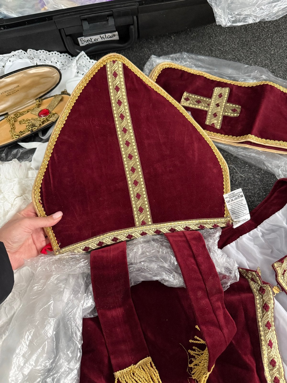 Sinterklaas Kostuum Compleet - Maat 56, Hobby en Vrije tijd, ., Pak of Jurk, Ophalen of Verzenden, Zo goed als nieuw