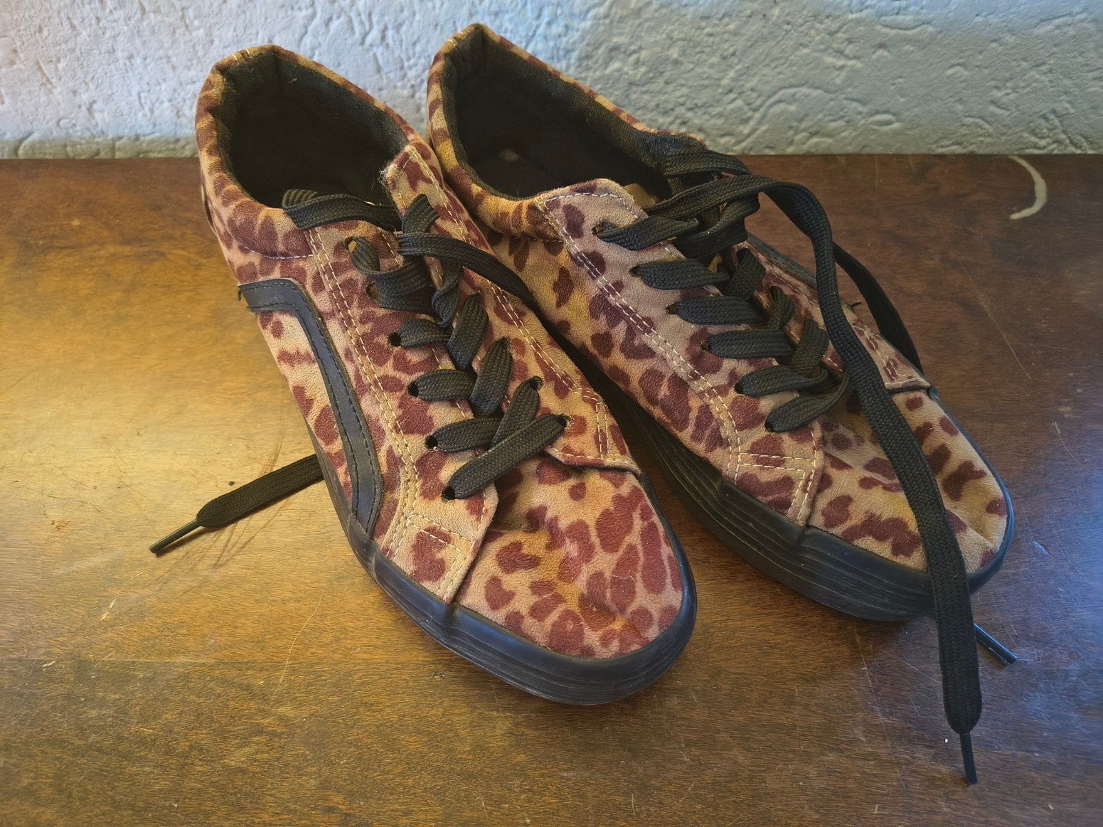 Gratis Sneakers met Luipaardprint - Maat 38, Ophalen, Gedragen, Sneakers of Gympen