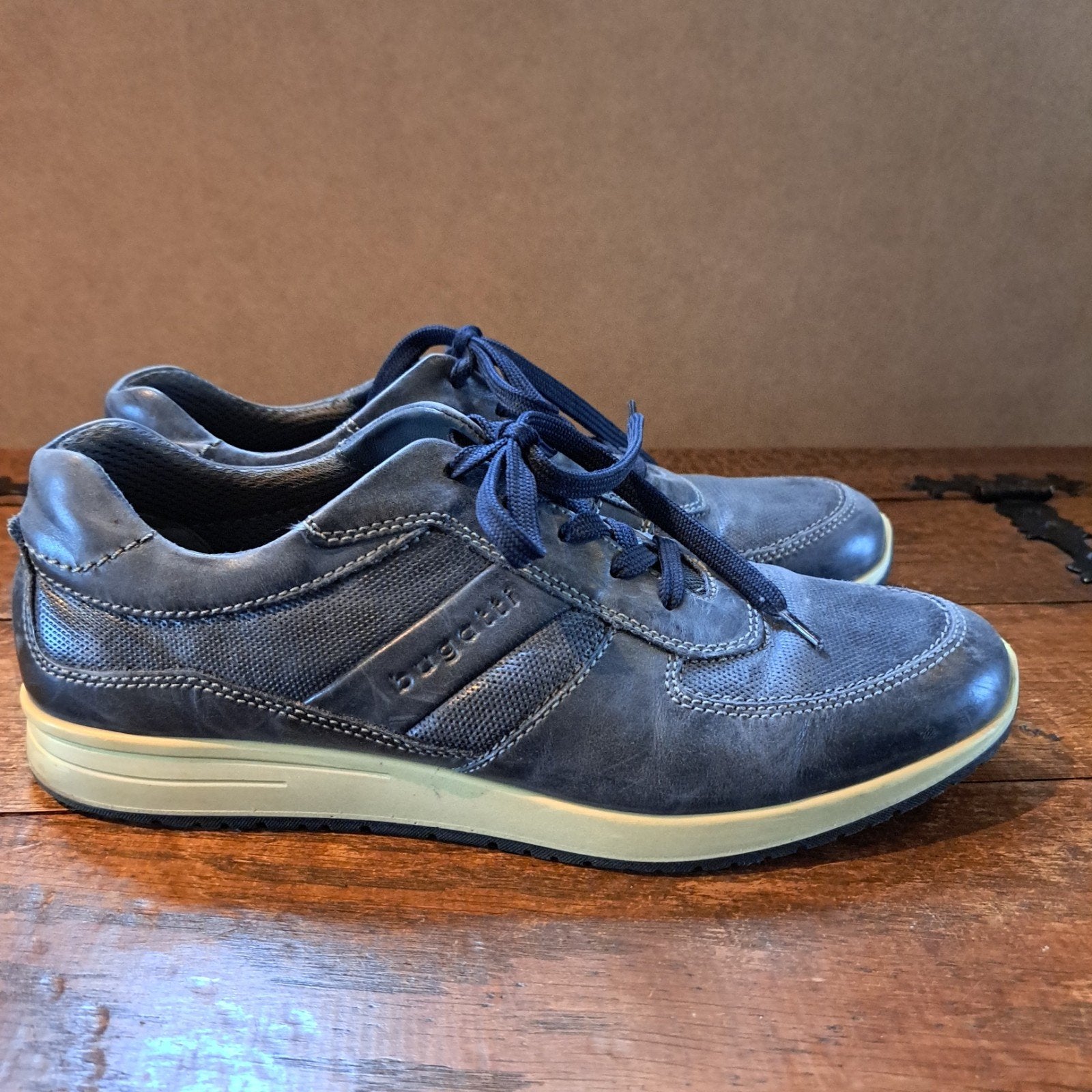 veterschoenen bugatti mt 45, Kleding | Heren, Bugatti, Blauw, Ophalen of Verzenden, Zo goed als nieuw
