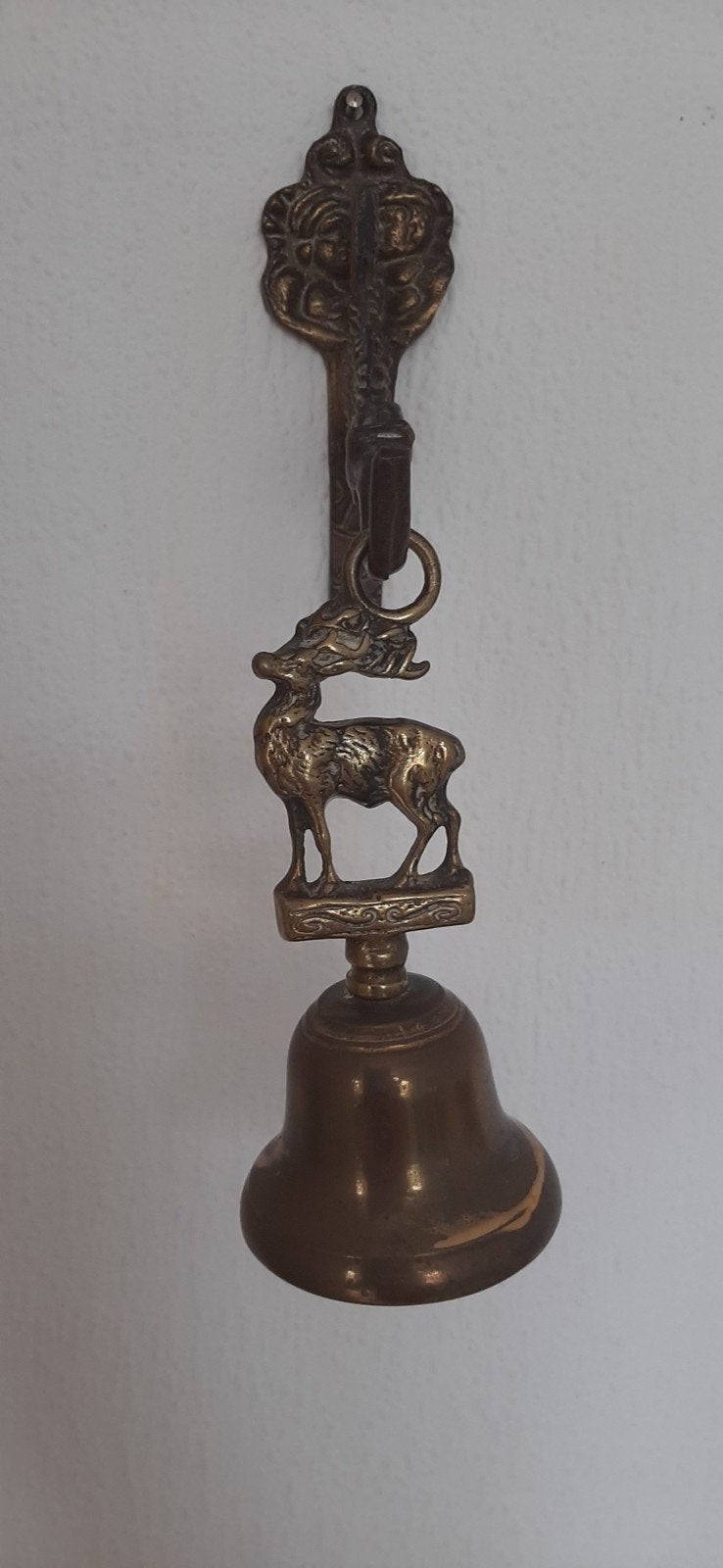 Antieke bronzen deurbel met hert en draak, Ophalen of Verzenden