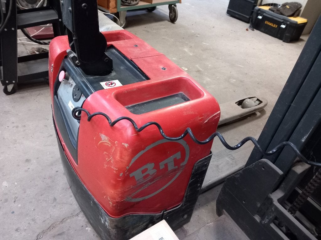 BT 130 elektrische pompwagen / palletwagen z.g.a.n. Accu`s!, Ophalen, Gebruikt