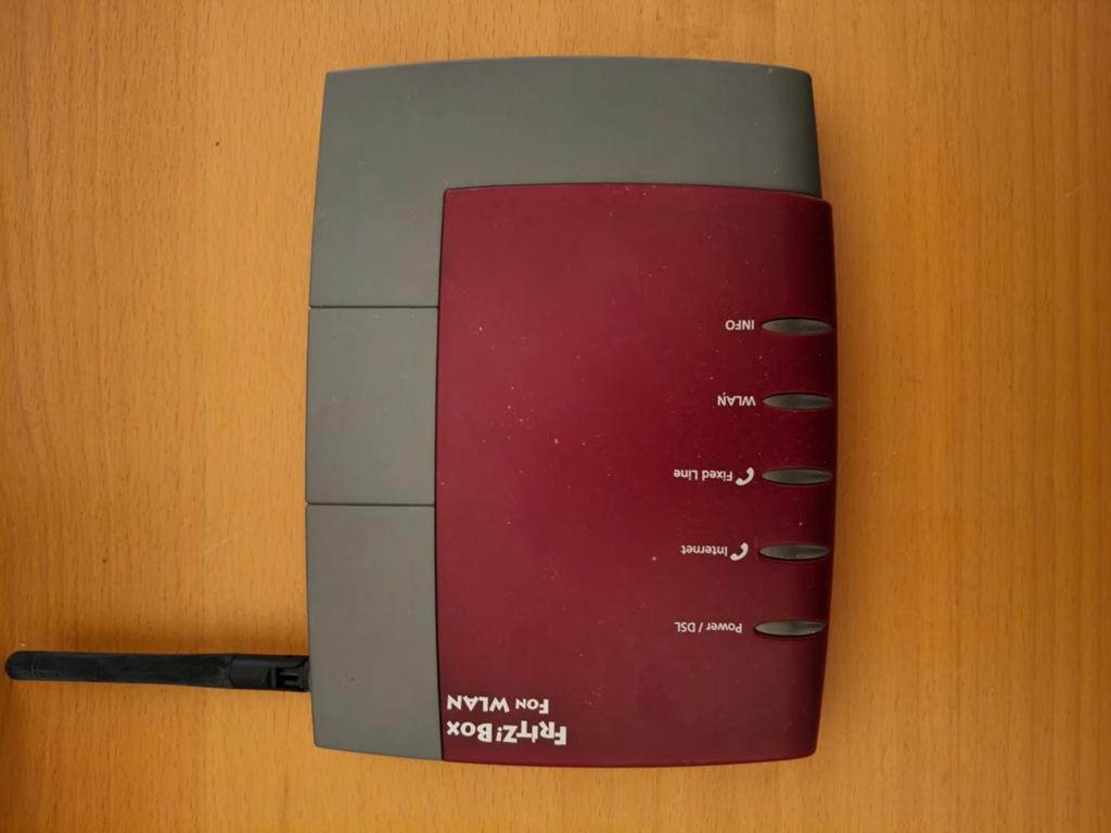 AVM FRITZ!Box Fon WLAN 7170 Router, Ophalen of Verzenden, Gebruikt, Router, AVM FRITZ!Box