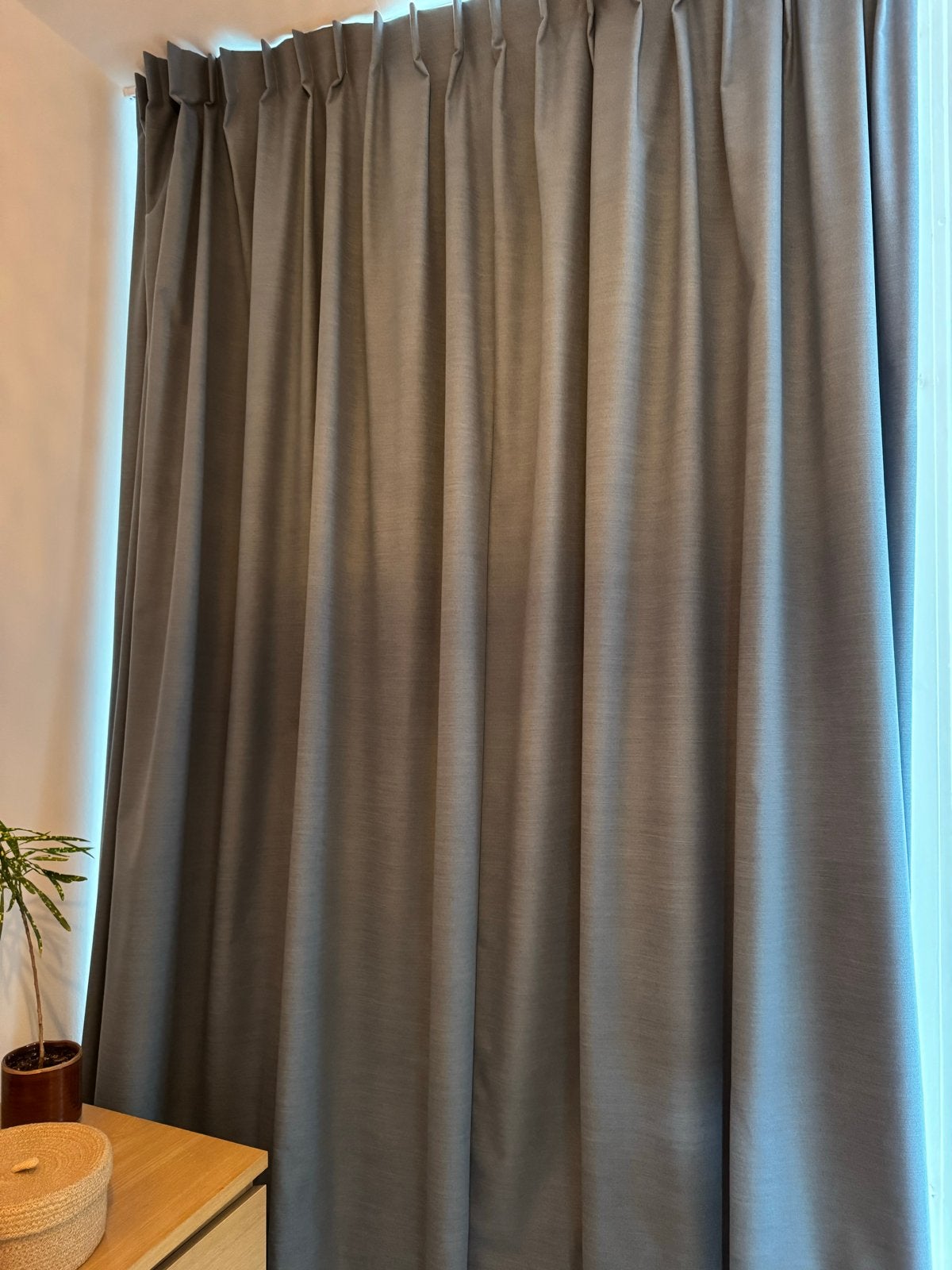 Volledig verduisterend gordijn - 210x155 cm, Ophalen, 210 cm, Zo goed als nieuw, 155 cm