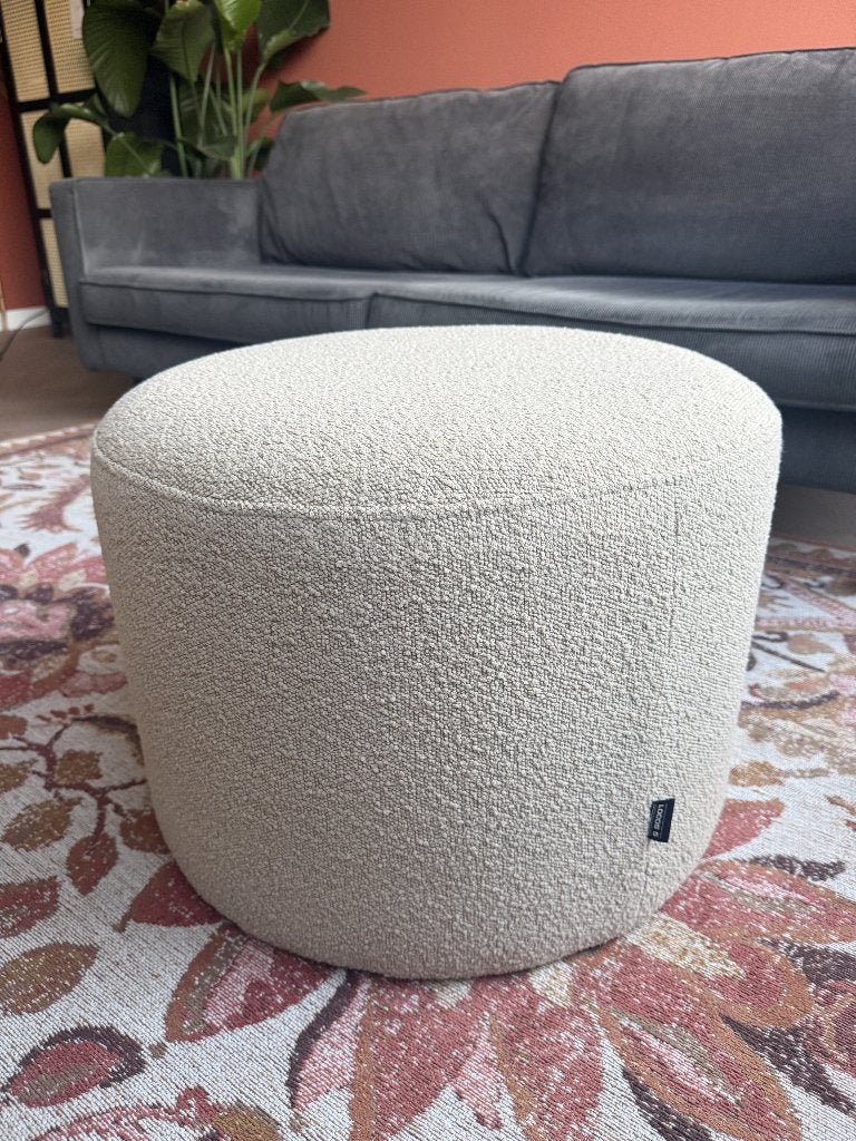 Loods 5 poef – beige/crème bouclé, Ophalen, Rond, Minder dan 50 cm, Zo goed als nieuw