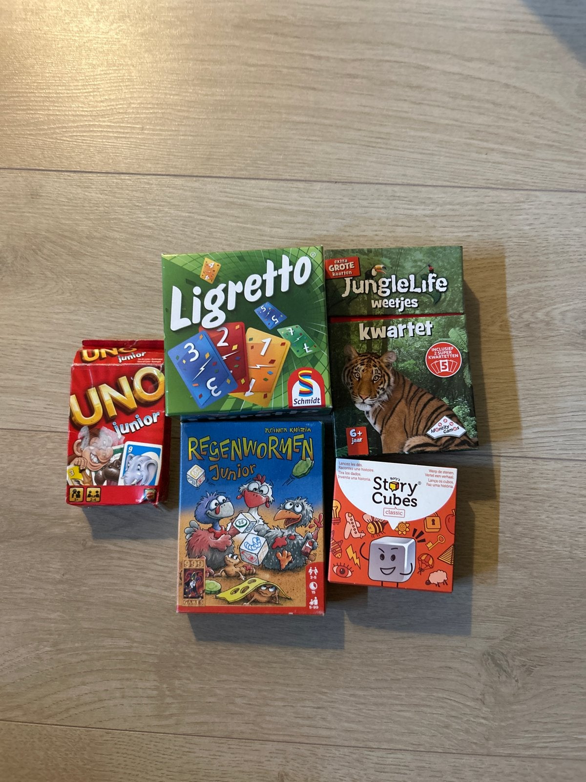 Bordspellenpakket: Ligretto, UNO Junior, Regenwormen, Story, Een of twee spelers, Ophalen, Gebruikt