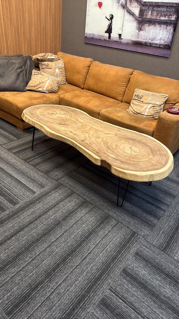 Boomstam salontafel, Ophalen of Verzenden, Zo goed als nieuw, 150 tot 200 cm