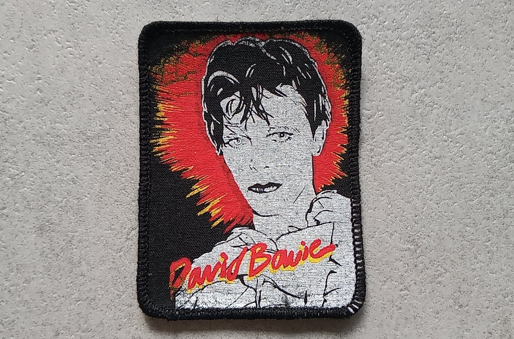 David Bowie prachtige nieuwe 80's vintage patch b106, Verzamelen, Ophalen of Verzenden, Nieuw, Kleding