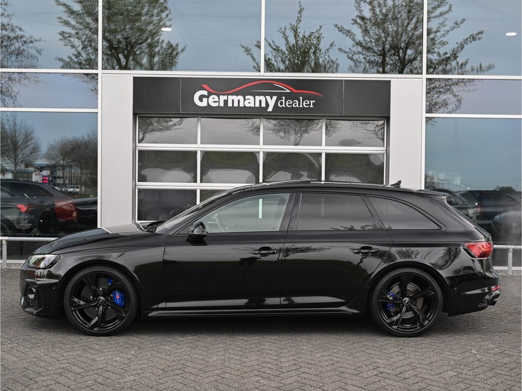 Audi RS4 Avant 2.9TFSI 450pk Quattro Keramiek Pano HUD Carbo, Auto's, Audi, Gebruikt, Zwart, Met garantie (alle), 451 pk