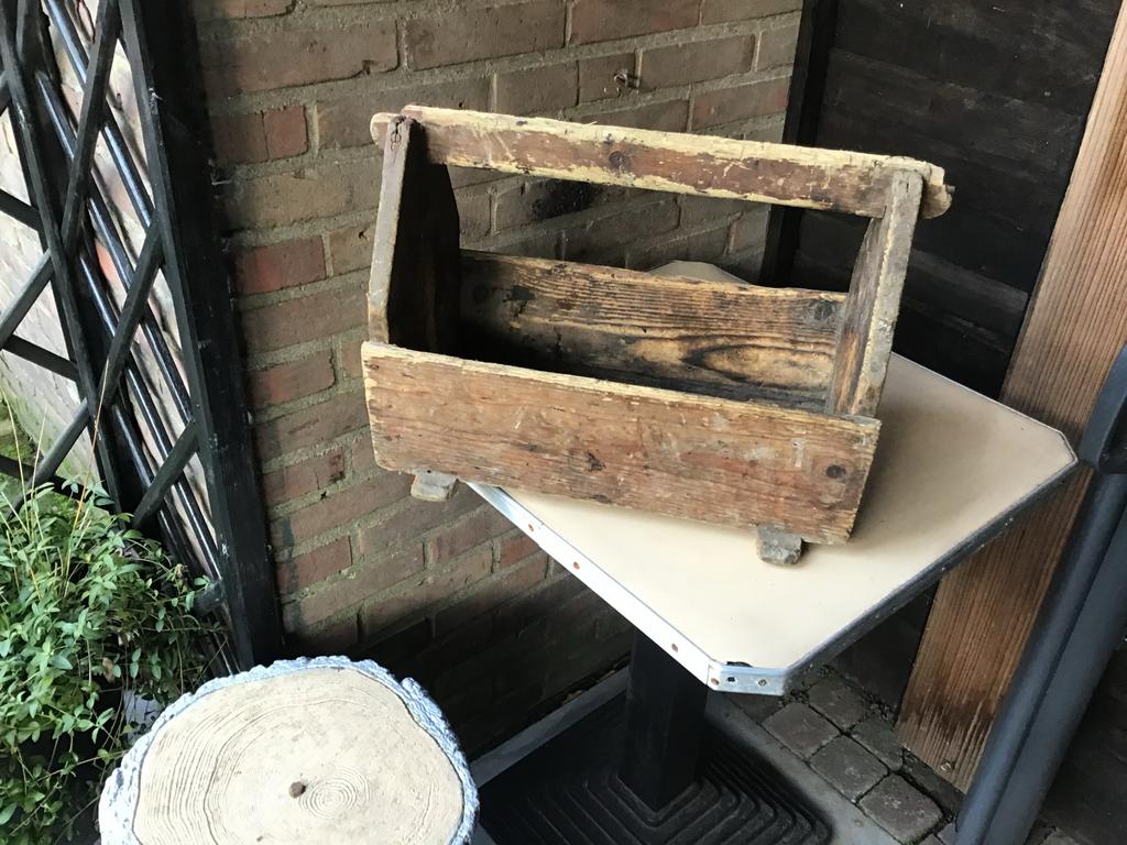 Oude houten timmerkist / gereedschapskist, Ophalen of Verzenden