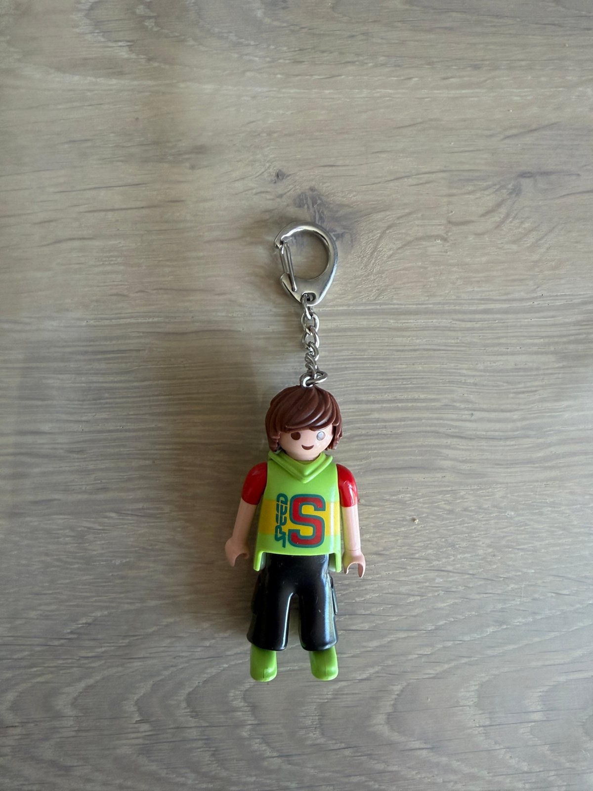 Playmobil Sleutelhanger Jongen Sport Groen, Verzamelen, Sleutelhangers, Ophalen of Verzenden, Gebruikt, Merk