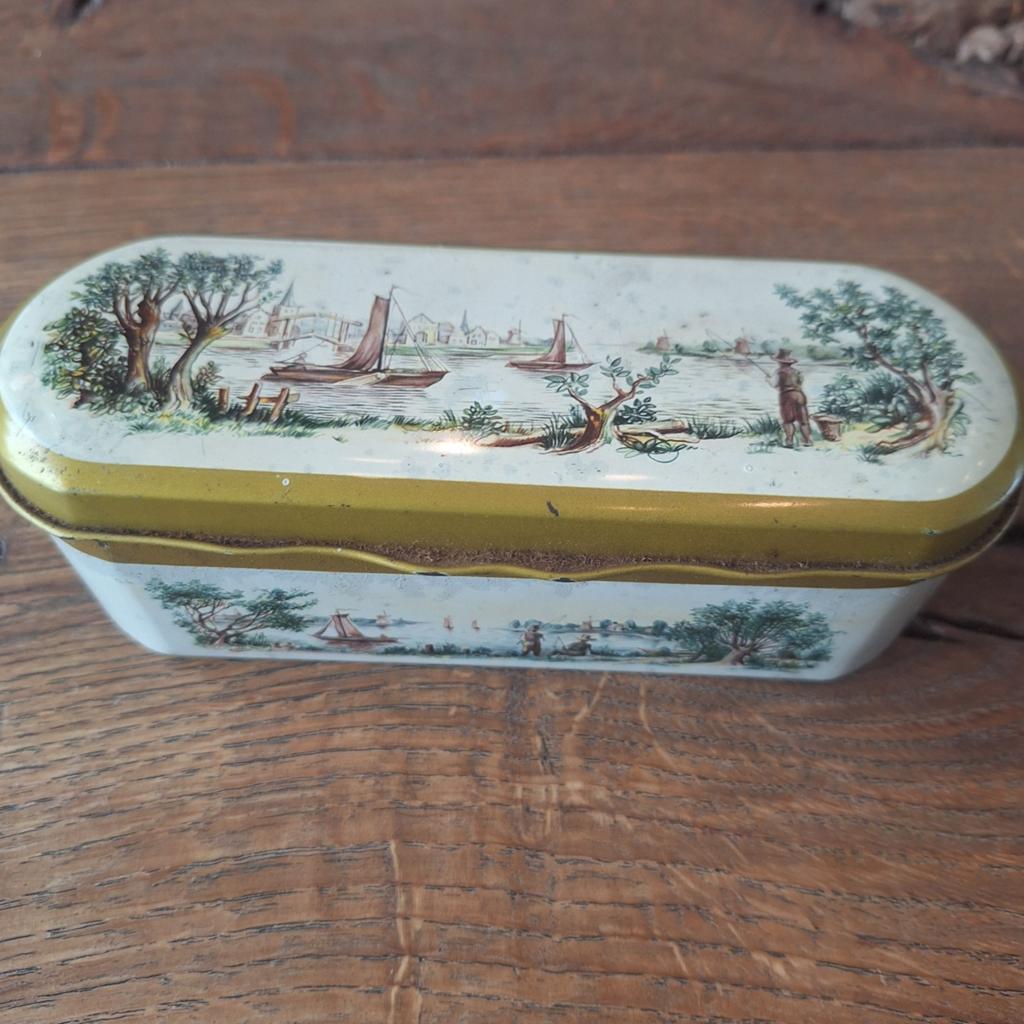Antiek blikje met landschap en boten, Ophalen of Verzenden
