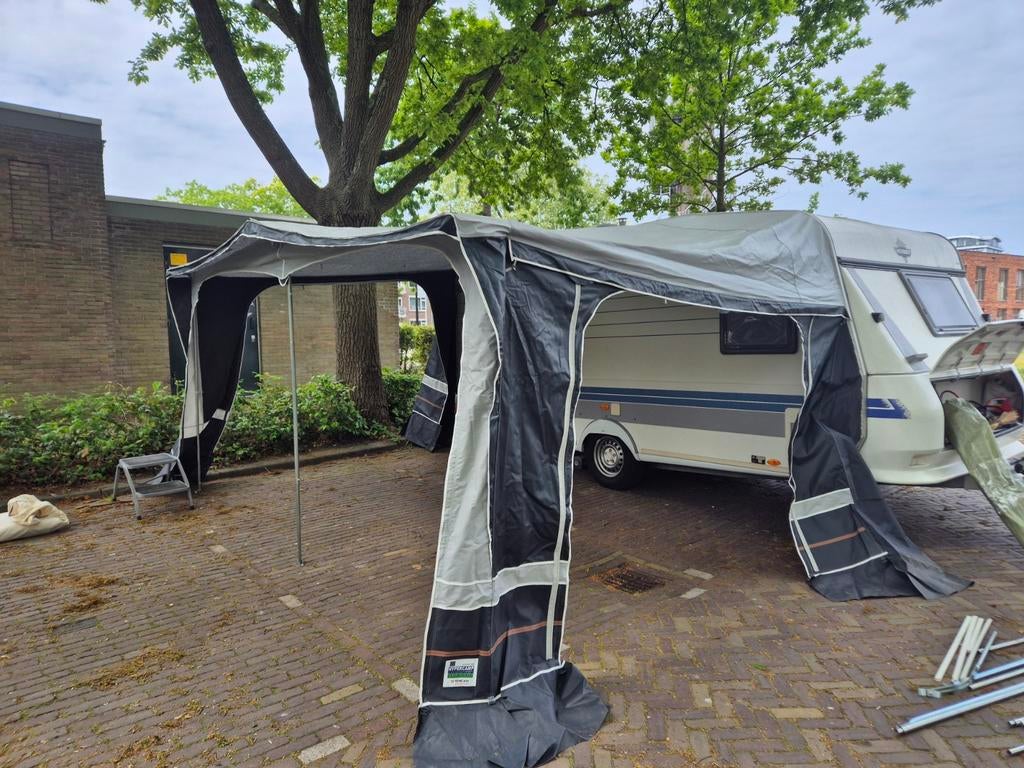 Hypercamp Milaan 300 Voortent + Luifel en erker Maat 10, Ophalen of Verzenden, Gebruikt