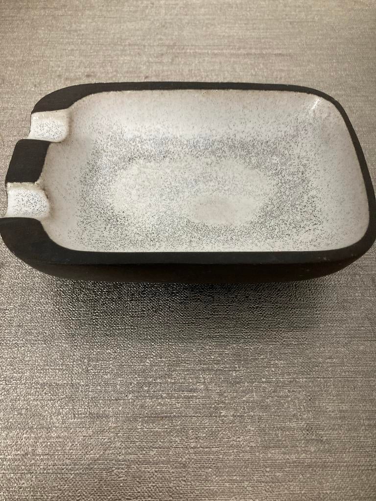 Ravelli retro asbak van bruin bakkende klei, 13,5 x 9 cm, Ophalen of Verzenden, Zo goed als nieuw, Asbak