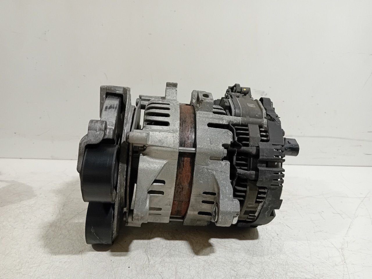 Dynamo Kia Cee'd, Onderdelen@venauto.nl, Van der Ven Autorecycling B.V., Gebruikt, Ettenseweg 76, 4706 PB Roosendaal, The Netherlands