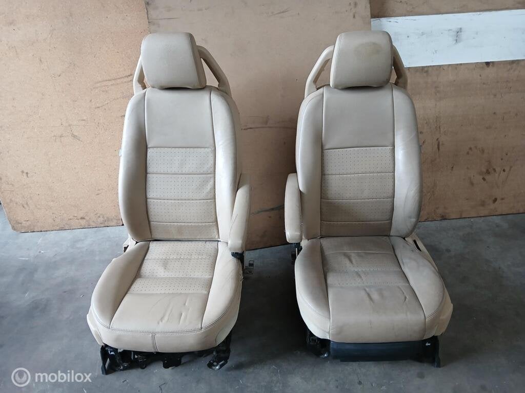 Stoelen Land Rover Discovery 3 Creme Leer Zetels Leder, Land Rover, Ophalen of Verzenden, Gebruikt, Land Rover