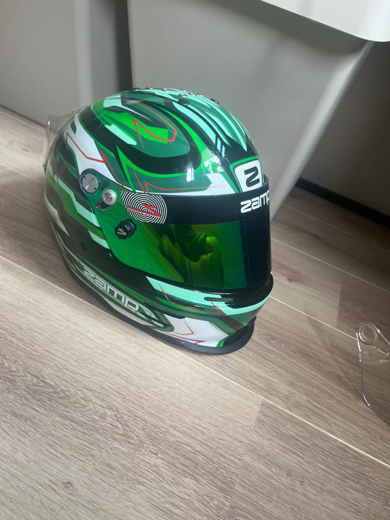 Kart helm met kleuren vizier maat s 42, Ophalen of Verzenden, Nieuw