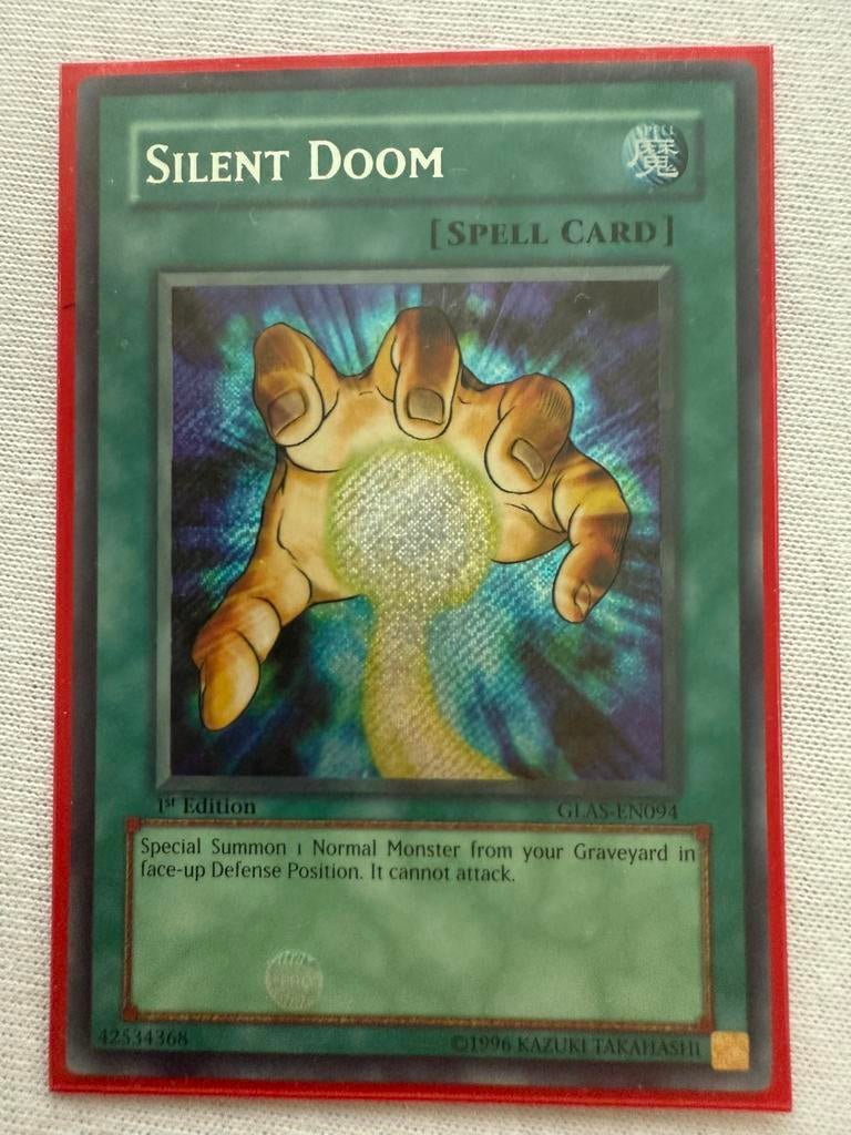 Silent Doom yugioh Secret Rare, Verzenden, Nieuw, Losse kaart, Foil