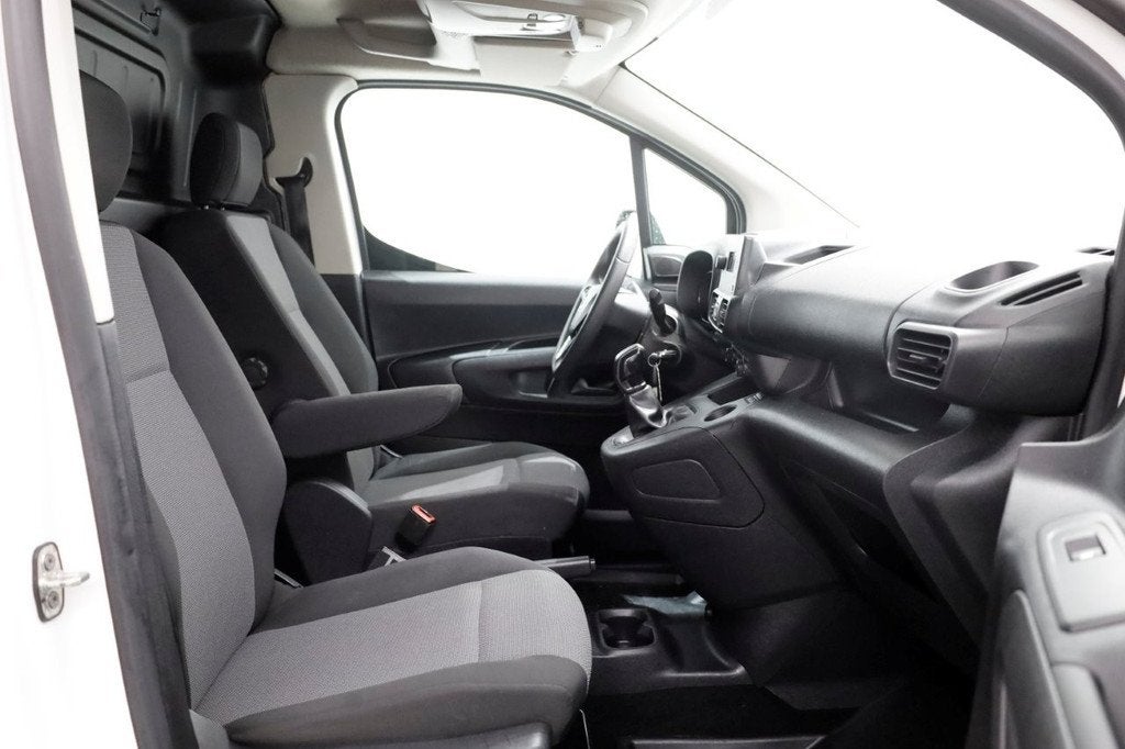 Opel Combo 1.5D 102pk L2H1 Edition Airco/Cruise Control/Inri, Auto's, Opel, Voorwielaandrijving, 730 kg, Gebruikt, Parkeersensor