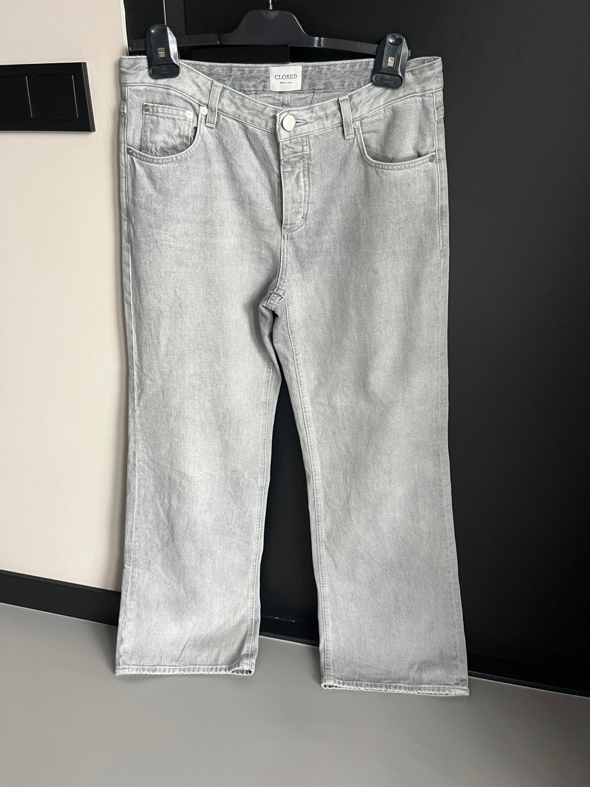 Nieuwstaat! Closed Gillan jeans grijs 28/32, Ophalen of Verzenden, Nieuw, Grijs, W28 - W29 (confectie 36)