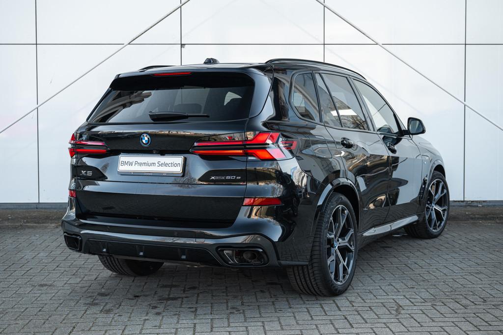 BMW X5 xDrive50e High Executive M Sport Automaat / Panoramad, Auto's, BMW, Gebruikt, 2395 kg, Met garantie (alle), Zwart