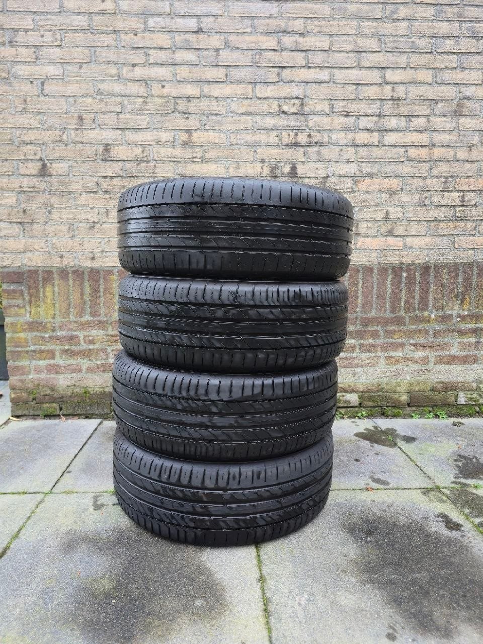 Set van 4 gebruikte zomerbanden - 215/50 R18, Auto-onderdelen, Banden en Velgen, Ophalen, 18 inch, Band(en), Personenwagen