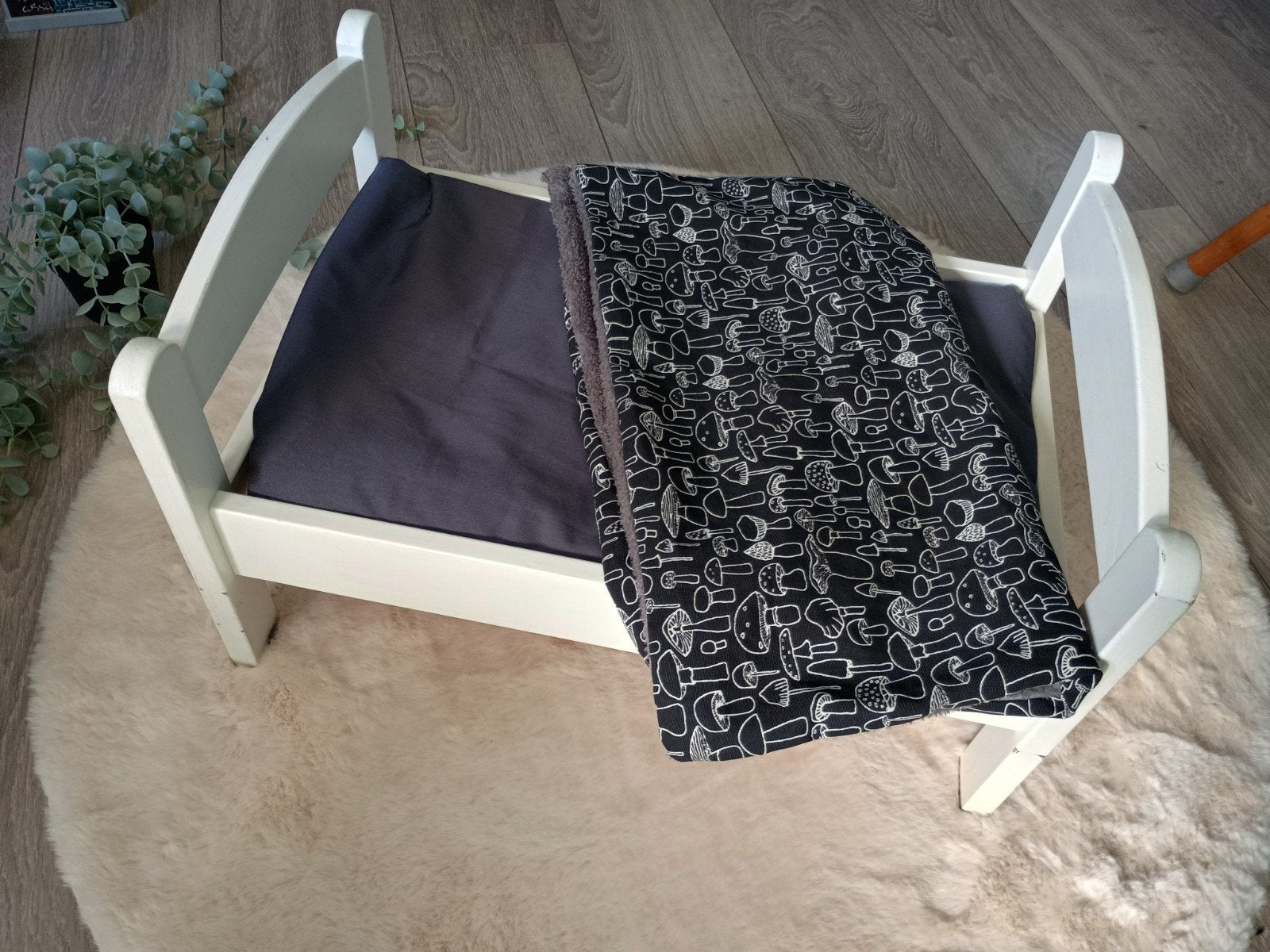 Poppen bedje Hout + dekentjes!, Ophalen of Verzenden, Babypop