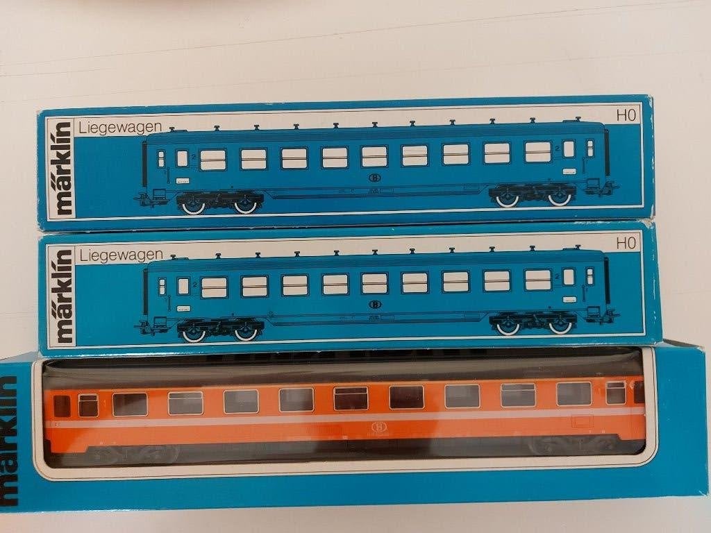 3 Marklin wagons Belgische Spoorwegen, Wisselstroom, Ophalen of Verzenden, Märklin, Nieuw