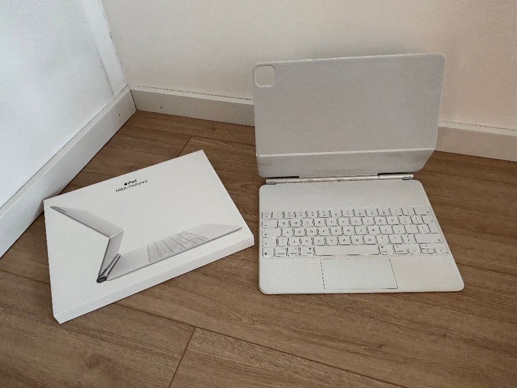smart keyboard iPad Pro Wit, Computers en Software, Ophalen, Gebruikt, 13 inch of meer, Bescherming voor- en achterkant