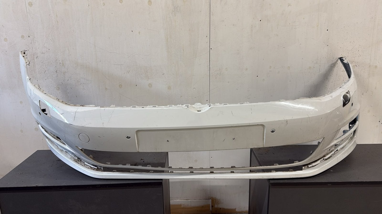 Volkswagen Golf 7 Voorbumper – Origineel – 6x PDC, Auto-onderdelen, Ophalen of Verzenden, Voor, Volkswagen, Bumper