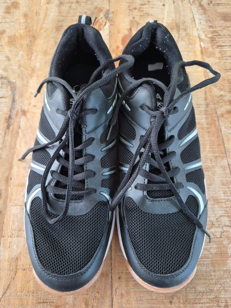 Osaga sportschoenen maat 43, Ophalen of Verzenden, Gedragen, Zwart, Sportschoenen