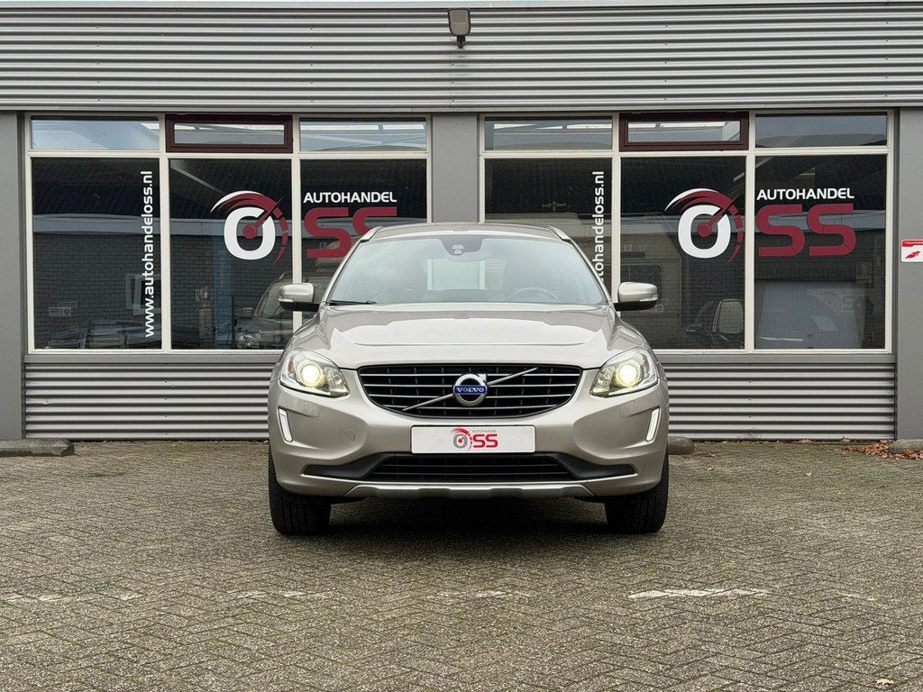 Volvo XC60 2.0 D4 FWD Ocean Race NAVI | PARKSENSOR | LEER |, Gebruikt, Euro 6, 4 cilinders, 1634 kg