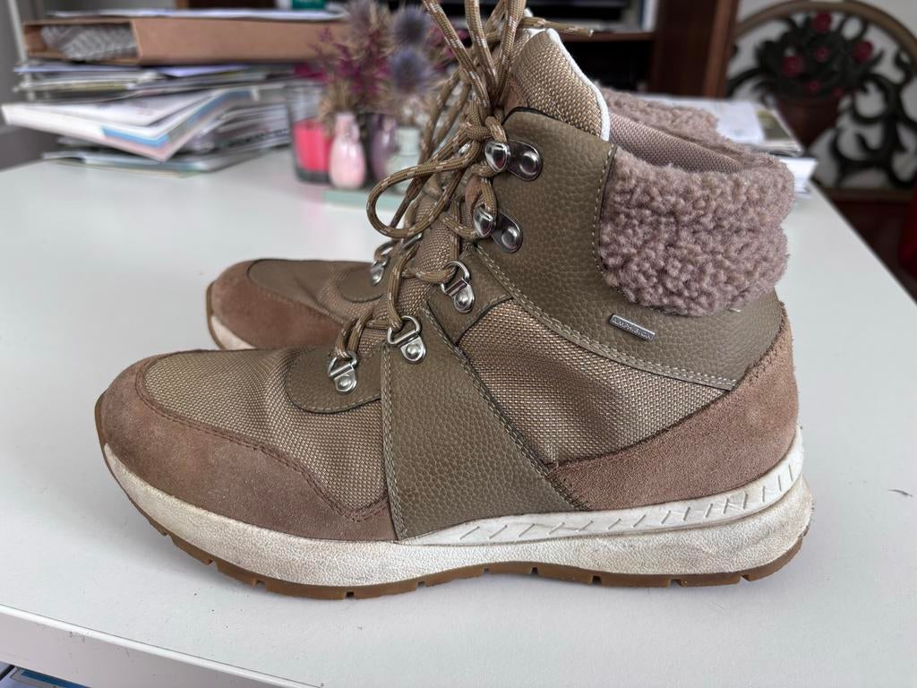 Geox dames wandelschoenen/sneakers maat 40, Kleding | Dames, Ophalen of Verzenden, Gedragen, Bruin, Wandelschoenen