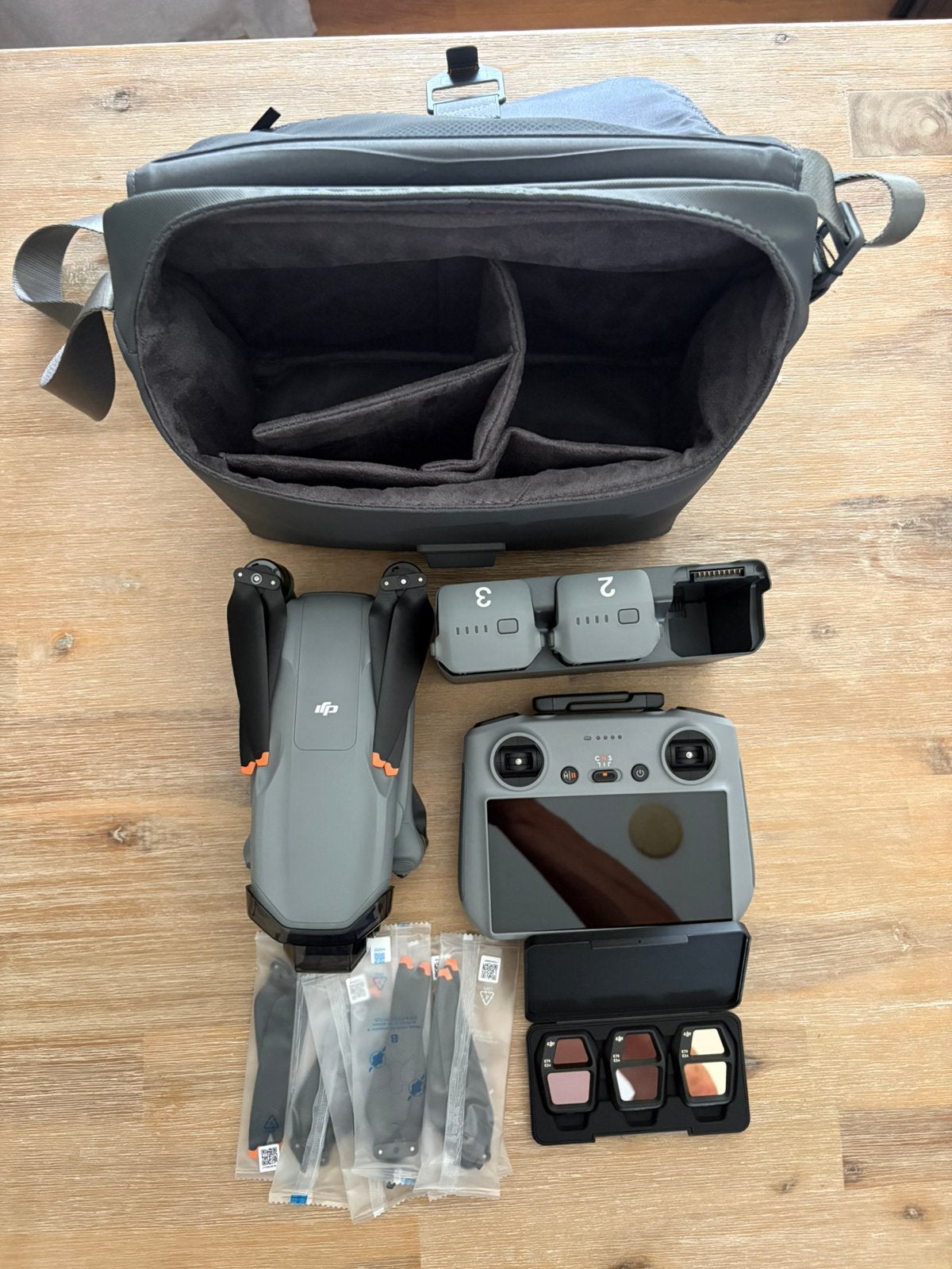 Dji air 3s fly more met smartcontroller, Ophalen of Verzenden, Zo goed als nieuw