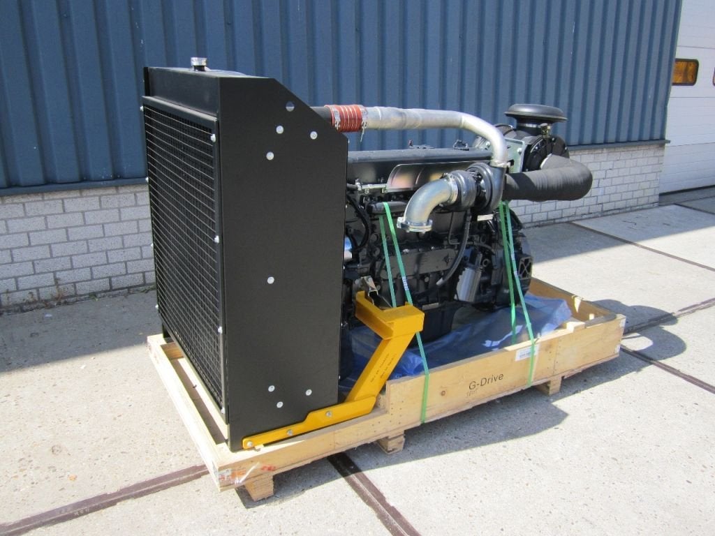 FPT IVECO C87TE4F G-drive 262kW (bj 2023)