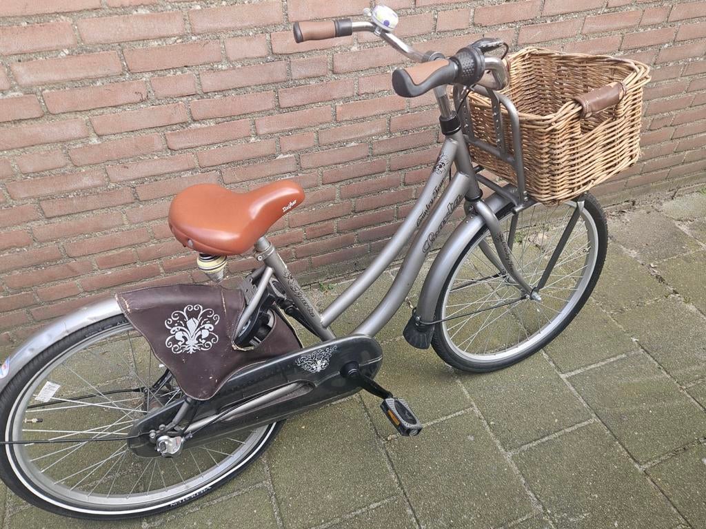 Te koop meisjes fiets 20 inch  3 versnellingen sparta, Ophalen