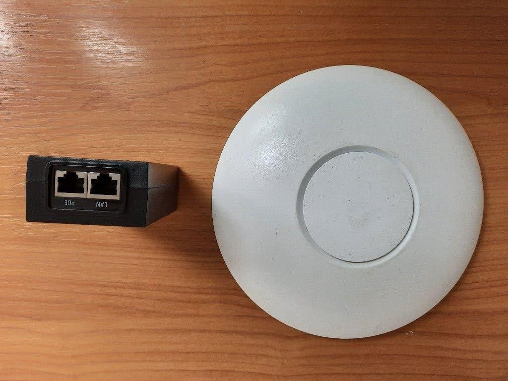 Unifi AC Pro Accespoint, Ophalen of Verzenden, Gebruikt, Ubiquity UniFi
