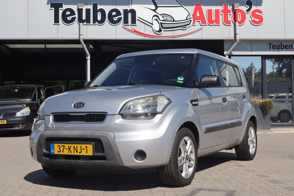 Kia Soul 1.6 X-pect Cool | Airconditioning | Trekhaak, Voorwielaandrijving, 1591 cc, 4 cilinders, Elektrische ramen
