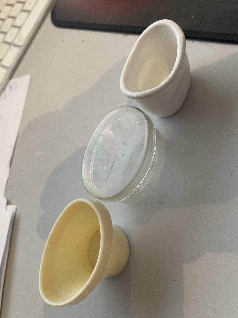 3 verschillende plastic oogbadjes, Antiek en Kunst, Ophalen of Verzenden