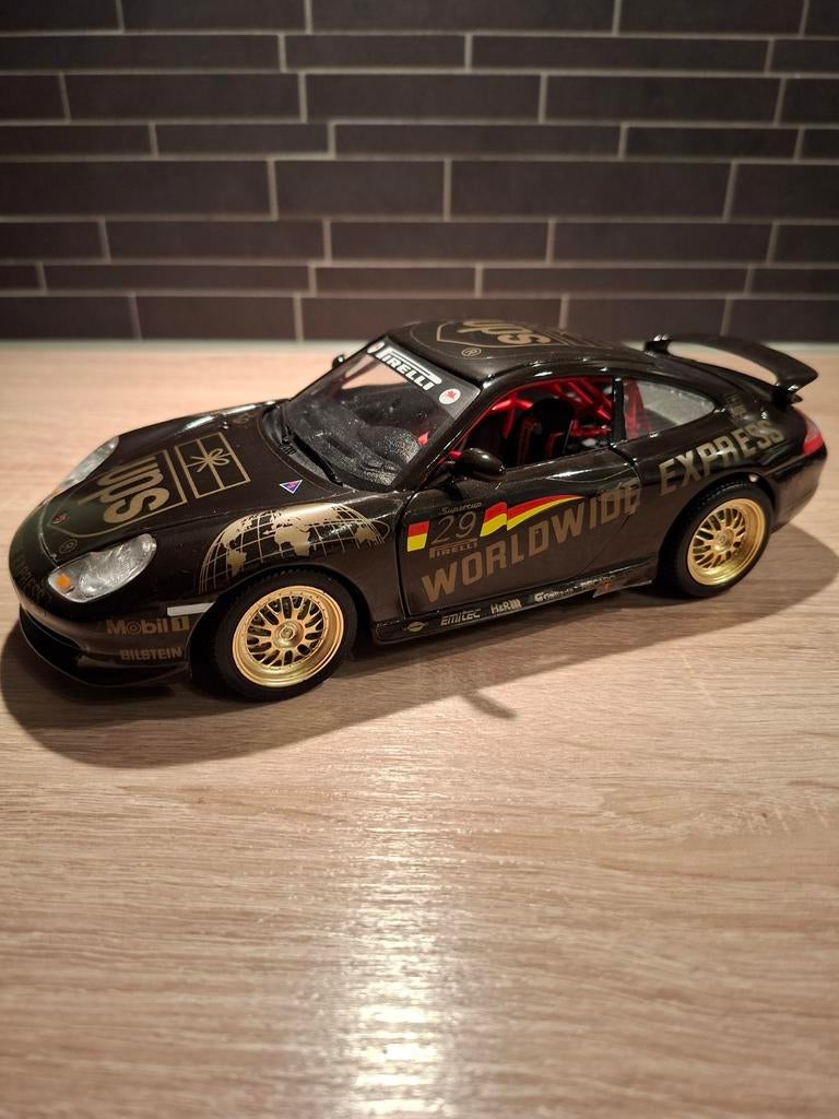 Bburago 1:18 Porsche Carrera 911 GT3 Cup - in doos, Ophalen of Verzenden, Nieuw, Auto, Bburago